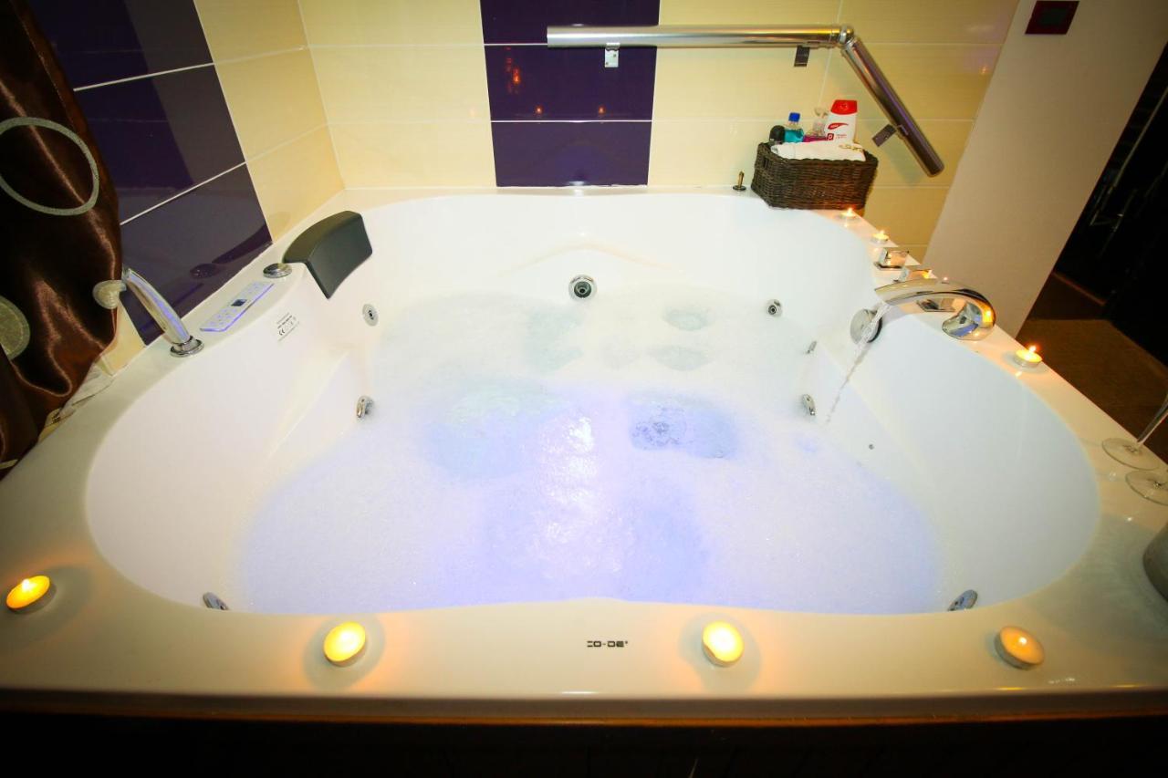Karma Luxury Room Bucharest Luaran gambar
